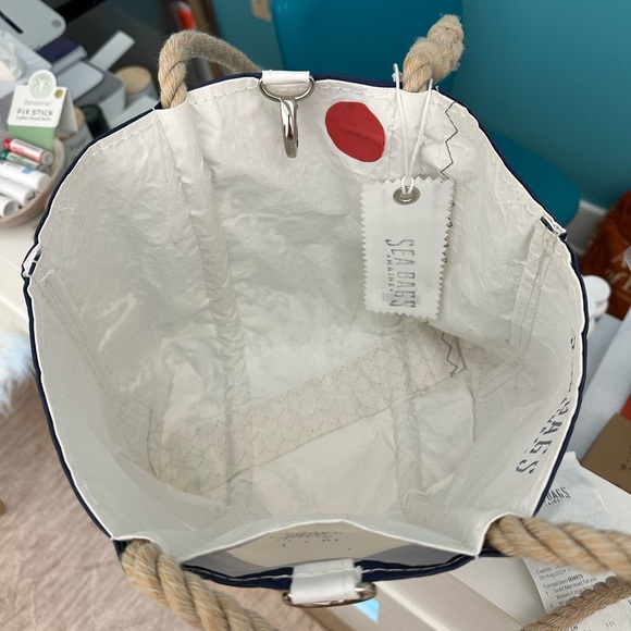 Sea Bags of Maine, Octopus Tote - Picture 4 of 4